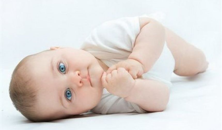 5 Haftalık Bebek Gelişimi: Fiziksel, Bilişsel Gelişim